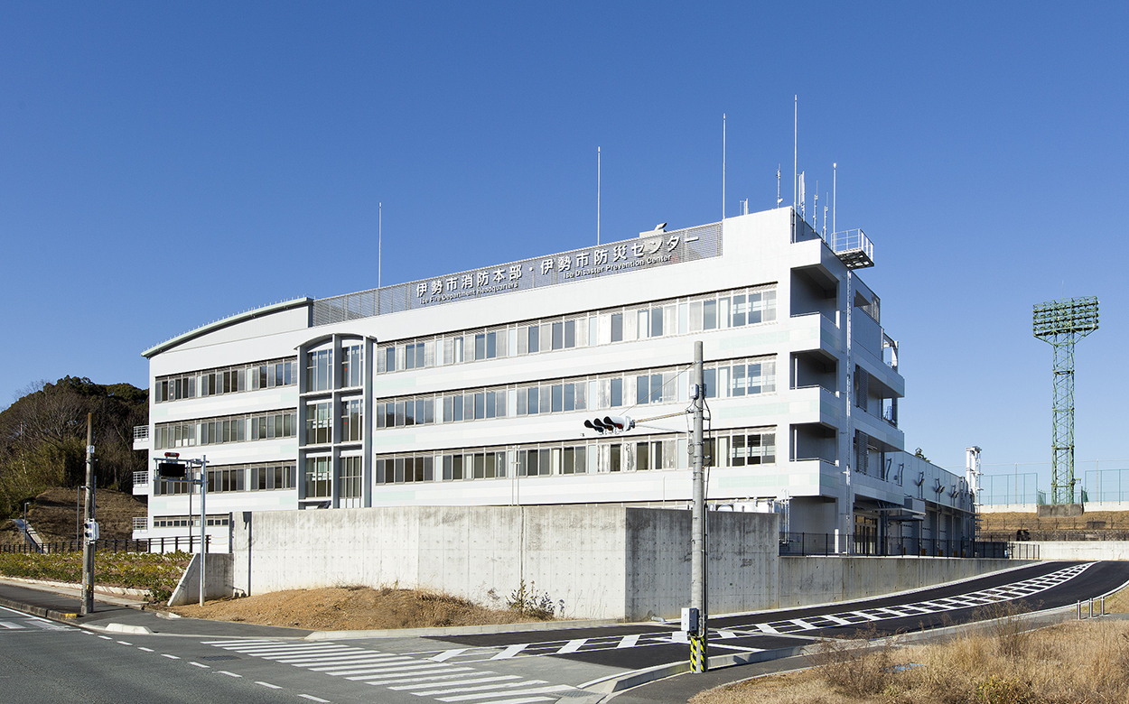 伊勢市消防・防災センター1