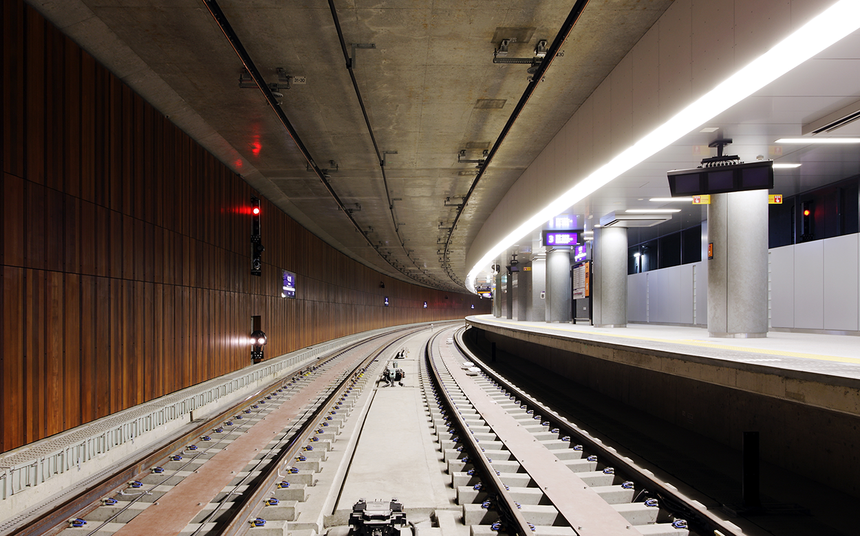 京阪中之島線中之島駅6