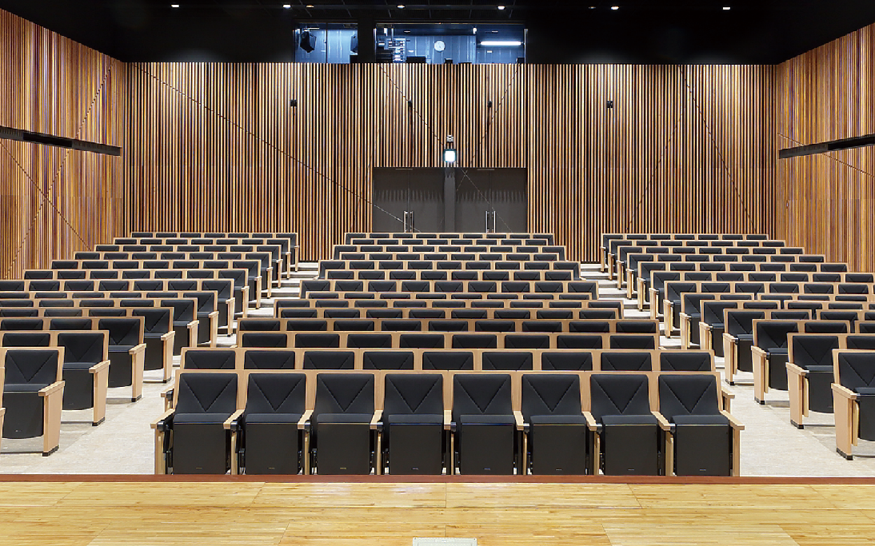 杉並区立 西荻地域区民センター・勤労福祉会館1